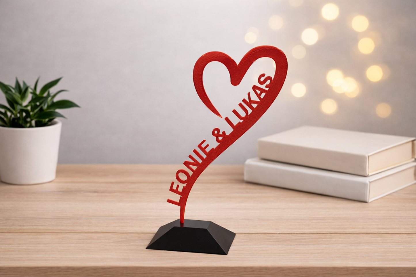 Personalisiertes Herz mit Sockel – 3D Druck Geschenk Rot